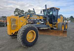 John Deere 2019   872Gp