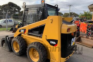 CATERPILAR 226B3-0526 SKID STEER LOADER CATERPILAR 226B3-0526 SKID STEER LOADER