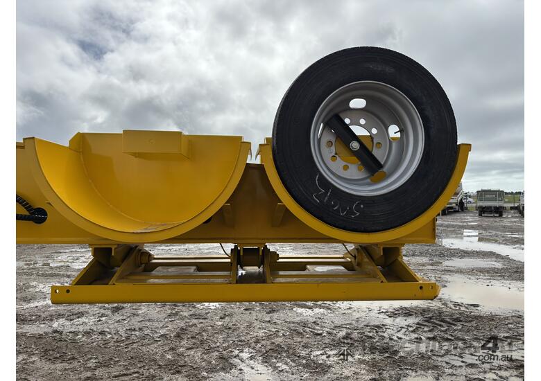 2024 Stonestar 4 Row of 8 Deck Widener Low Loader