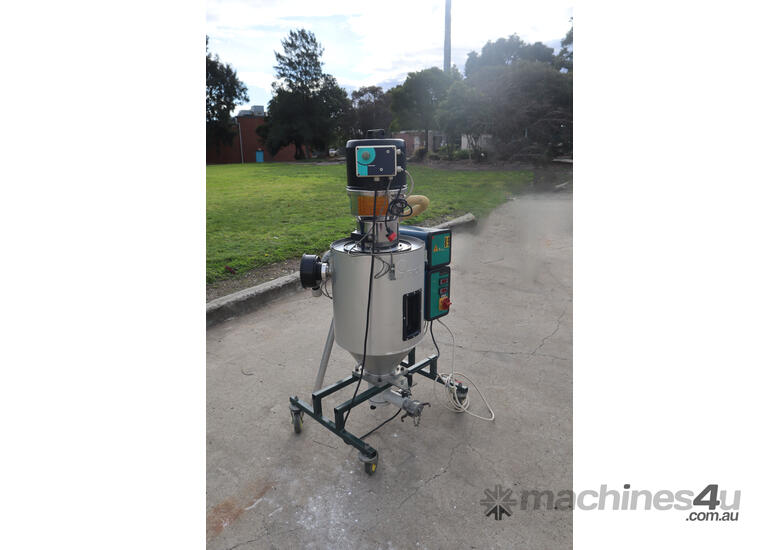 Hot Air Plastic Resin Dryer Drying and Conveying System - Piovan G31 T30IX S31