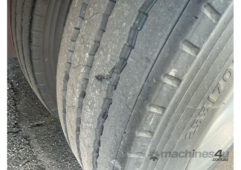 2020 Vawdrey VBS30D Tri Axle Drop Deck Refrigerated Curtainside Trailer