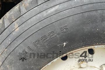 1995 Komatsu LW80M-1 City Crane