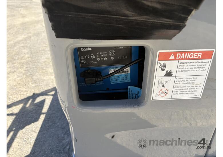 2015 Genie GR20 Electric Elevated Work Platform