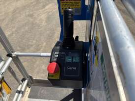 2015 Genie GR20 Electric Elevated Work Platform - picture1' - Click to enlarge