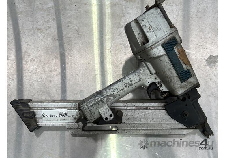 Makita AN942 Pneumatic Framing Nailer