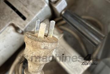 2 x Electric Impact Wrenches and Socket Set