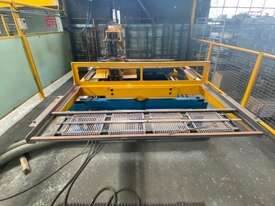 1999 Clifford Industries Versa Weld - picture0' - Click to enlarge