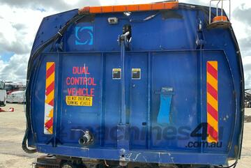 2012 Hino FG 500 1628 Dual Control Road Sweeper