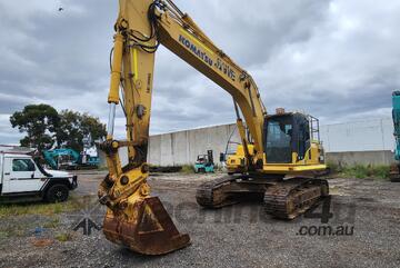 Komatsu   PC220-8 EXCAVATOR