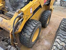 2020 Caterpillar 246D Wheeled Skid Steer - picture1' - Click to enlarge