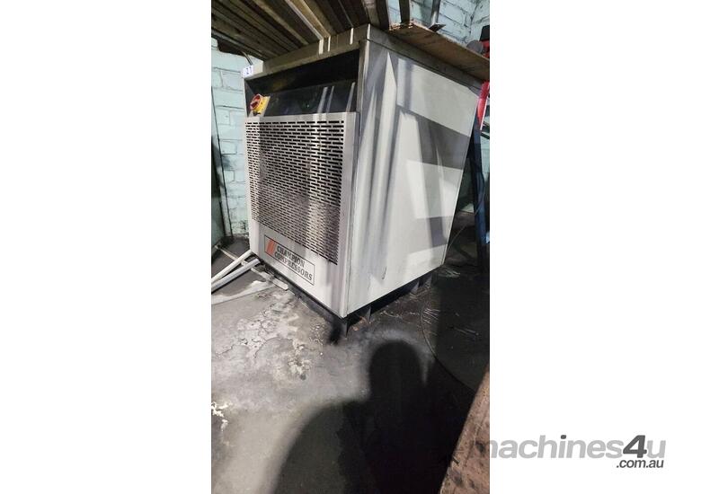 Air Master Compressors Screw Air Compressor, Dryer & Receiving Cylinder