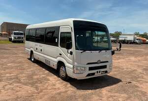 Toyota 2017   Coaster Bus