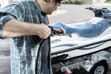 Use a descriptive title to appeal to your buyers and generate the right category options below.