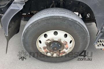 2015 Isuzu FVR 1000 Tipper Crane Truck (Day Cab)