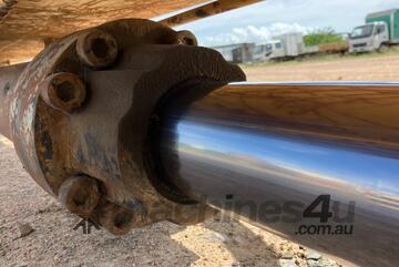 Caterpillar 349D Excavator (Steel Tracked)