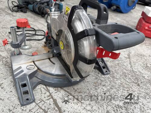 Lot of ozito power tools