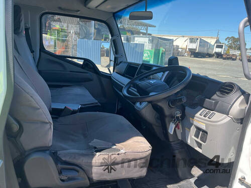 2022 Mitsubishi Fuso Canter 515S Pantech Body