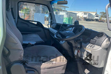 2022 Mitsubishi Fuso Canter 515S Pantech Body