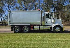 2011 Kenworth T409 SAR Cummins ISX, low kms on rebuild, 18sp, dual X locks