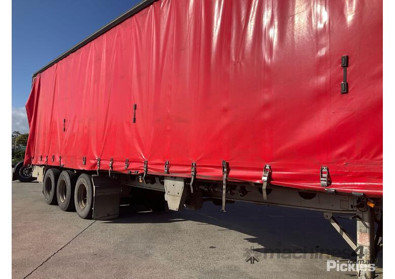 2003 Krueger ST-3-0D Tri Axle Curtainside B Trailer