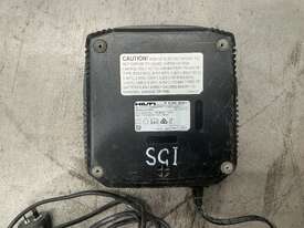 Hilti Cordless Rotary Hammer Drill With Battery & Charger - picture0' - Click to enlarge