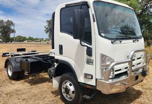 Isuzu NPS300 Single Cab 4x4 Cab/Chassis Truck. Ex Govt.
