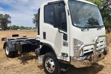 Isuzu NPS300 Single Cab 4x4 Cab/Chassis Truck. Ex Govt.