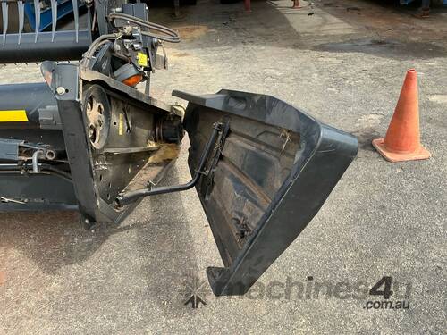 2016 MacDon FD145 FlexDraper Header Comb