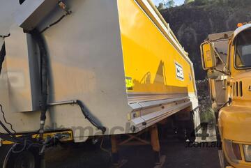 2013 Muscat MT2103 Tri Semi Tipper
