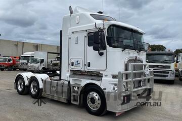 Kenworth   K200