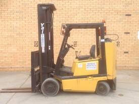 Used Yale Narrow Aisle Compact Forklift - picture0' - Click to enlarge