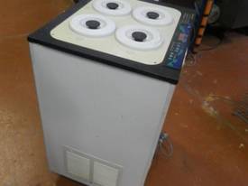 Second Hand Microcool 4 bottle cooler - picture1' - Click to enlarge