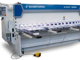 GASPARINI X-CUT HIGH PERFORMANCE GUILLOTINE - picture0' - Click to enlarge