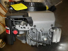 BRIGGS & STRATTON 625 SERIES 5hp ENGINE - picture0' - Click to enlarge