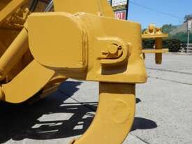 D4G XL Dozer / Bulldozer 6 way balde low hrs #2015 - picture0' - Click to enlarge