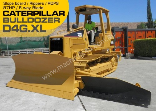 D4G XL Dozer / Bulldozer 6 way balde low hrs #2015