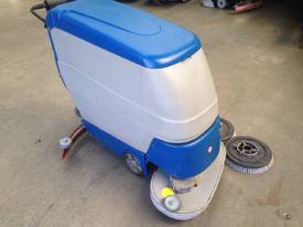 Fiorentini ICM26 Large scrubber Drier - picture2' - Click to enlarge