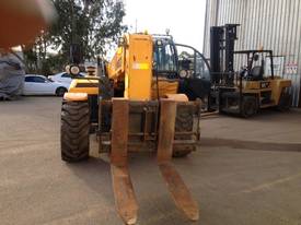 Dieci Samson 70.10TA telehandler - Hire - picture1' - Click to enlarge