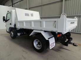 Fuso Canter 715 Tipper Truck - picture2' - Click to enlarge