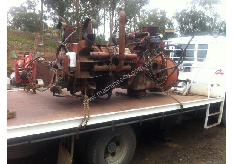 caption Deutz V10