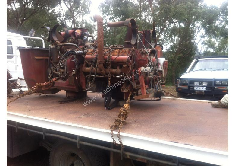 caption Deutz V10