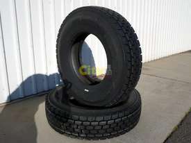 11R22.5 Michelin X Multi Drive Tyre - picture2' - Click to enlarge