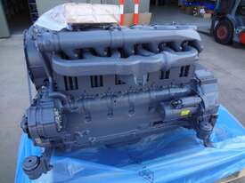 DEUTZ D914L06 86.5kW Air-Cooled 6-Cylinder Diesel ENGINE D914L6  116HP | GERMAN Manufactured - picture2' - Click to enlarge