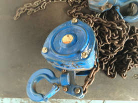 Chain Hoist 3 Ton x 3 meter drop lifting Block and Tackle Nobles Rigmate 3000kg - picture0' - Click to enlarge