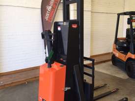 Crown Walkie Stacker 20IMT130a - 3300mm - picture1' - Click to enlarge