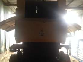 New Holland BR750A Round Baler - picture2' - Click to enlarge