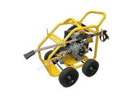Crommelins Subaru 2000PSI Diesel Professional Pressure Washer - picture2' - Click to enlarge