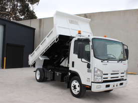 ISUZU FACTORY TIPPER  - picture0' - Click to enlarge