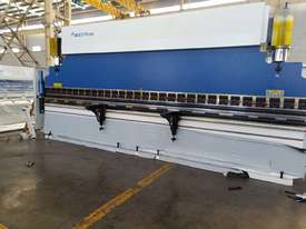 SmartFab EuroPro CNC Press Brakes 1500 x 63 Ton to 6000mm 3000 Ton - picture1' - Click to enlarge
