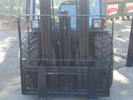 2007 MANITOU BUGGY MH25-4T CONTAINER ENTRY ALL TERRAIN FORKLIFT 4WD Low Hours - picture2' - Click to enlarge